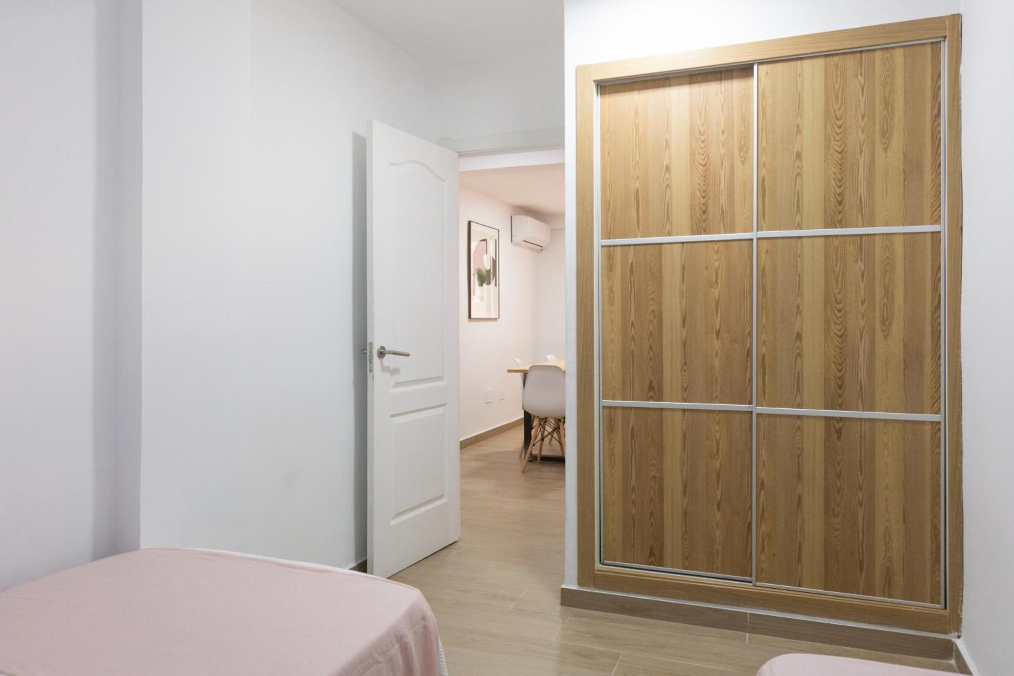 Charming Apartment Malagas Moon Exterior foto